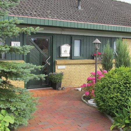 Gaestehaus Carstens ฟรีดริชชตัดท์ ภายนอก รูปภาพ